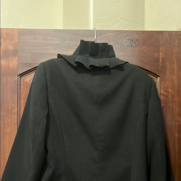 Black jacket - Picture 4 of 7
